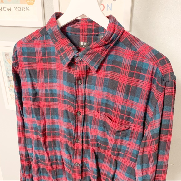 Uniqlo Plaid Flannel Shirt, XL, Christmas Dark Green Red Black - Picture 3 of 5